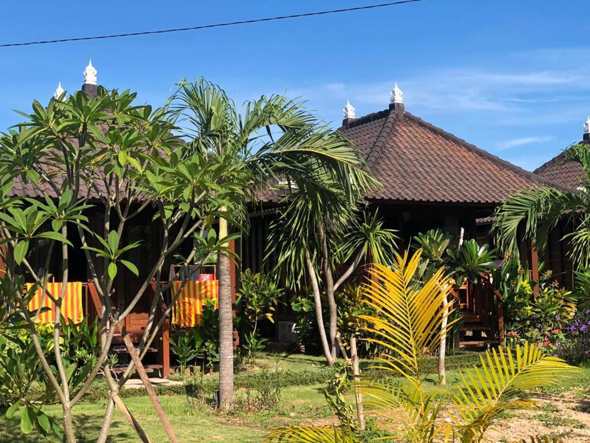 Gatri Hut Otel Lembongan Dış mekan fotoğraf